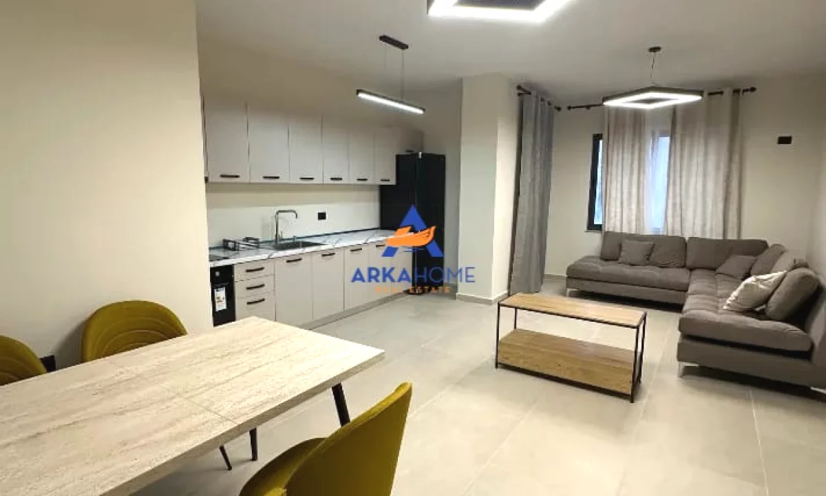 Shtepi me qera Apartament ne Tirane, 2+1, Mobilimi E mobiluar, Pagesa 783  Euro.