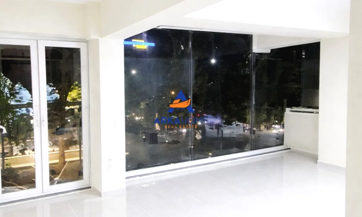 JEPET ME QERA AMBJENT BIZNESI 70 M2 