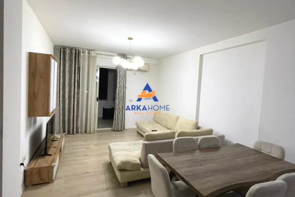 Shtepi me qera Apartament ne Tirane, 2+1, Mobilimi E mobiluar, Pagesa 500  Euro.