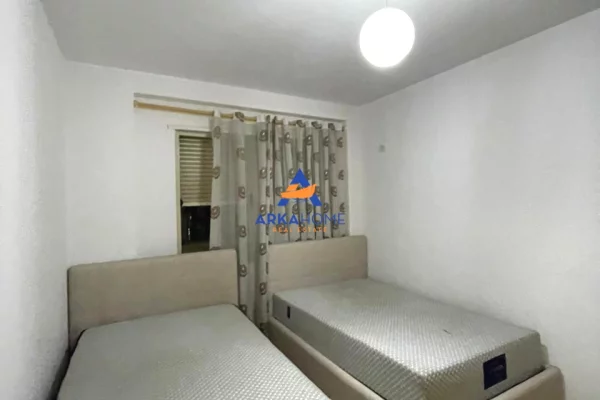 Shtepi me qera Apartament ne Tirane, 2+1, Mobilimi E mobiluar, Pagesa 500  Euro.