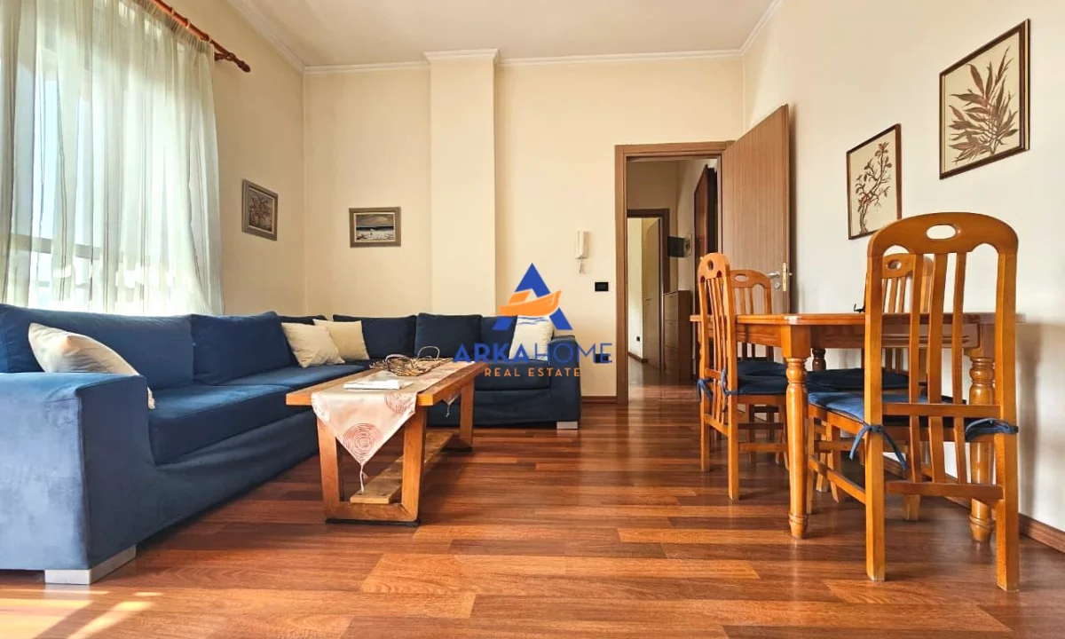 Shtepi me qera Apartament ne Tirane, 1+1, Mobilimi E mobiluar, Pagesa 700  Euro.