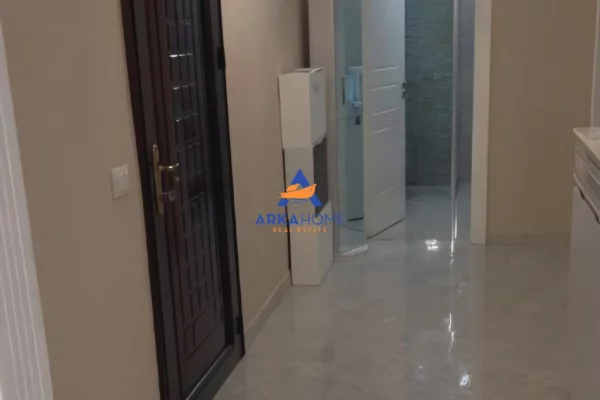 Shtepi me qera Apartament ne Tirane, 2+1, Mobilimi E mobiluar, Pagesa 626  Euro.