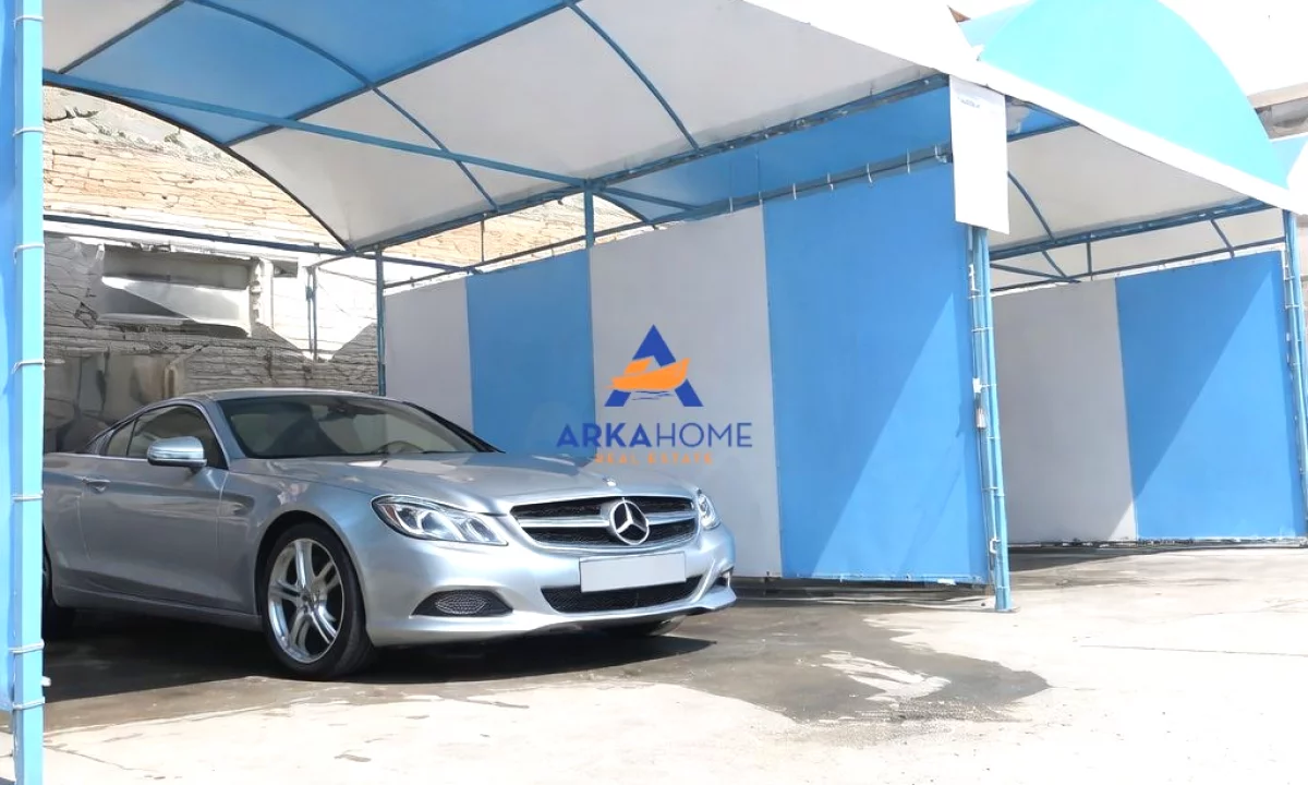 JEPET LAVAZH ME QERA PRANE TEG " 1400 EURO "