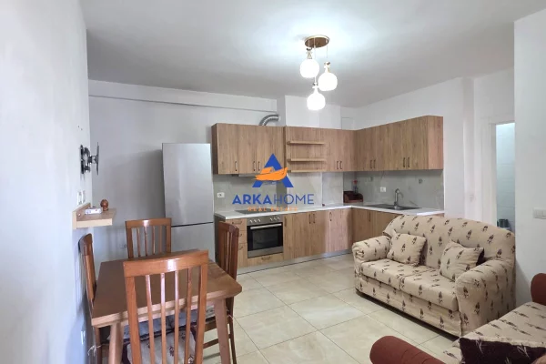 JEPET APARTAMENT ME QERA 2+1+BALLKON "PALLATI JOLLA , RRUGA SOKRAT MIHO , ASTIR" 50.000 LEKE (I DISK