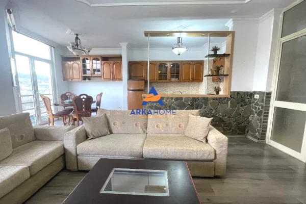 Shtepi me qera 2+1 ne Tirane - 600 Euro