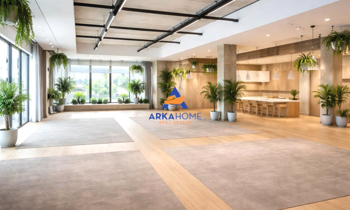 JEPET ME QERA AMBIENT PER ZYRA 115M2 "BLLOK" 1500 EURO