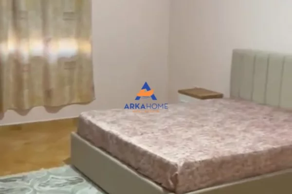 Shtepi me qera Apartament ne Tirane, 2+1, Mobilimi E mobiluar, Pagesa 417  Euro.
