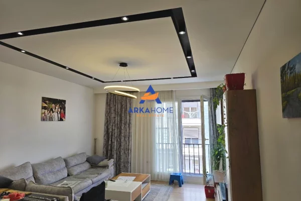 House for Sale 2+1 in Tirana - 287,356 Euro