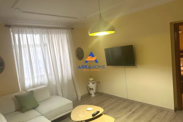 House for Rent 3+1 in Tirana - 1,044 Euro