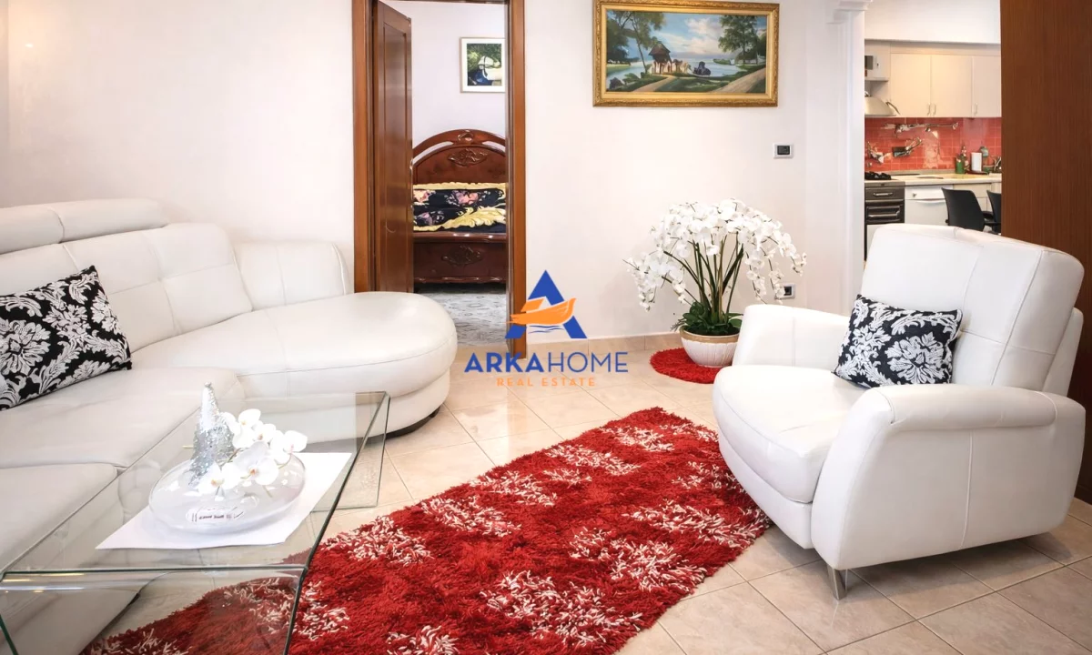 Shtepi me qera Apartament ne Tirane, 3+1, Mobilimi E mobiluar, Pagesa 1,044  Euro.