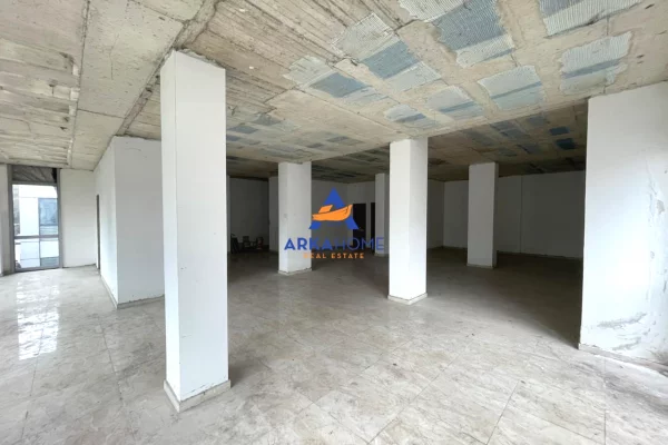 Ambient biznesi me qera 1+1 ne Tirane - 5,500 Euro