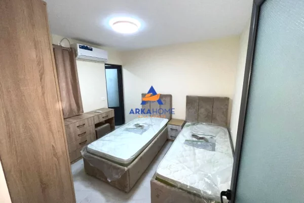 Appartamento in affitto a Tirana 1+1, Arredato