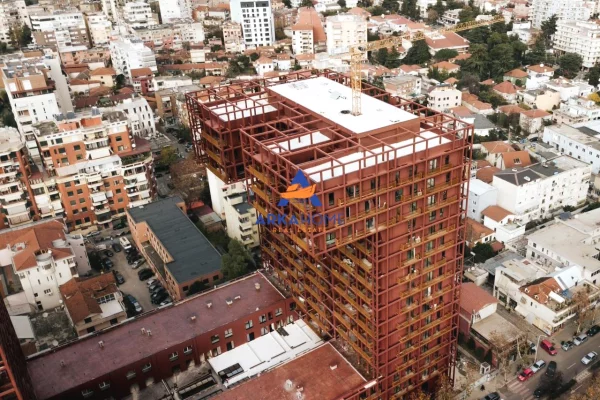 Ambient biznesi me qera 1+1 ne Tirane - 1,200 Euro