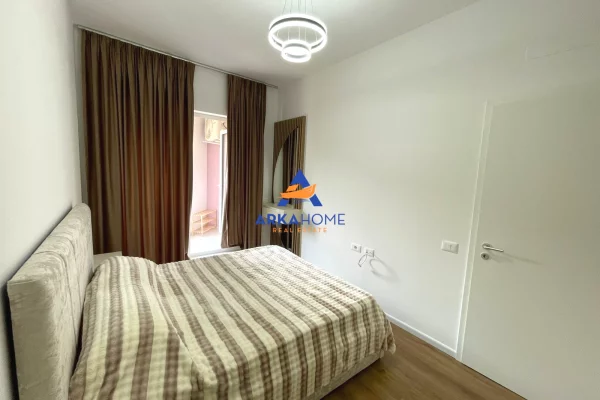Shtepi me qera Apartament ne Tirane, 1+1, Mobilimi E mobiluar, Pagesa 450  Euro.