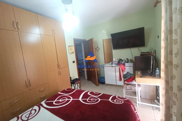 Shtepi me qera Apartament ne Tirane, 3+1, Mobilimi E mobiluar, Pagesa 837  Euro.