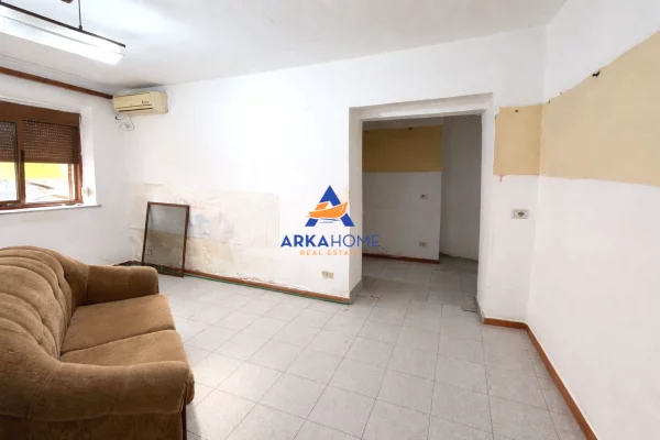 Shtepi ne shitje 1+1 ne Tirane - 73,000 Euro