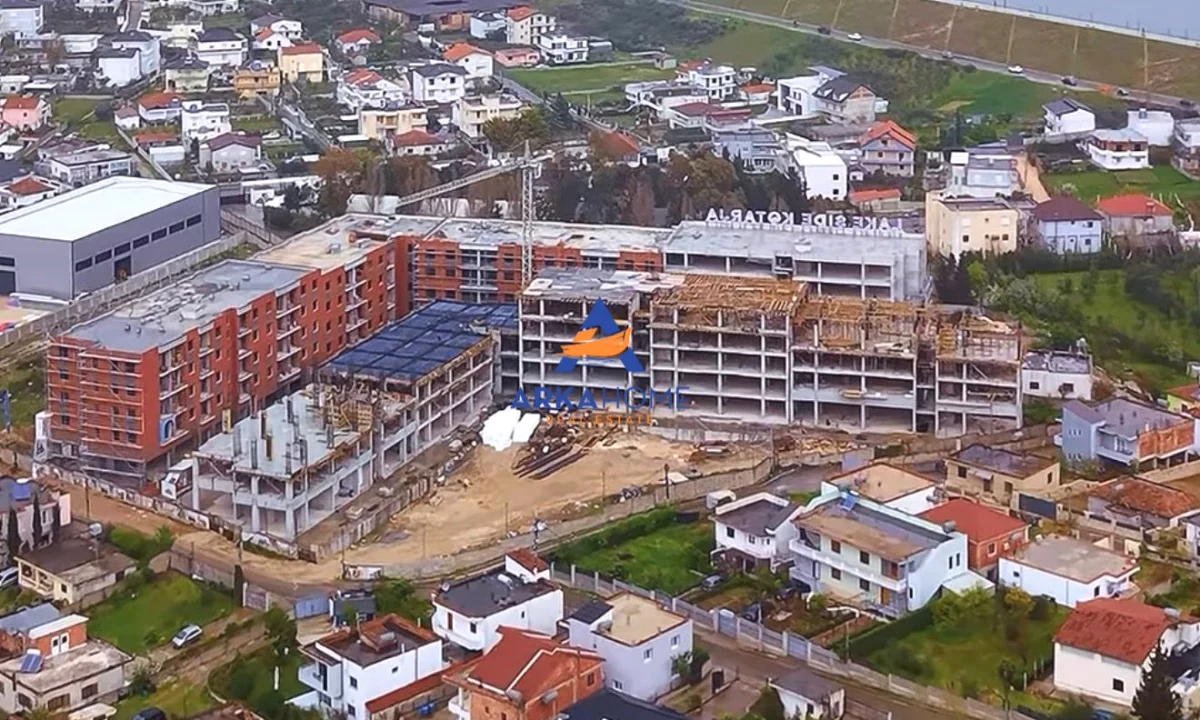 Shtepi ne shitje Apartament ne Tirane, 1+1, Mobilimi Bosh, pa mobiluar, Pagesa 11  Euro.