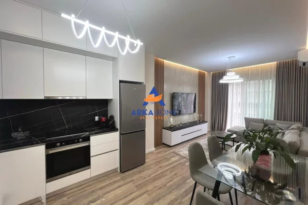 Shtepi me qera Apartament ne Tirane, 1+1, Mobilimi E mobiluar, Pagesa 900  Euro.