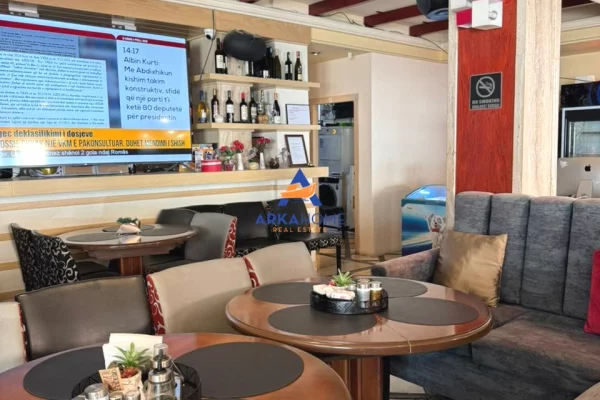 JEPET ME QERA HOTEL+BAR+VERANDE 600M2 "SHESHI WILLSON" 12500 EURO