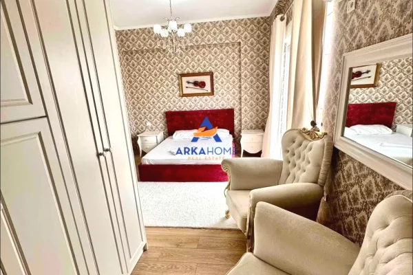 Shtepi me qera Duplex(shtepi me 2 kate) ne Tirane, 2+1, Mobilimi E mobiluar, Pagesa 1,200  Euro.