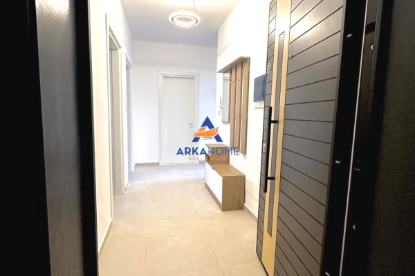Shtepi me qera Apartament ne Tirane, 2+1, Mobilimi E mobiluar, Pagesa 500  Euro.