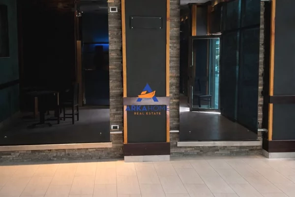 JEPET AMBJENT ME QERA 50M2 "VILAT AMERIKANE" 45000 LEKE