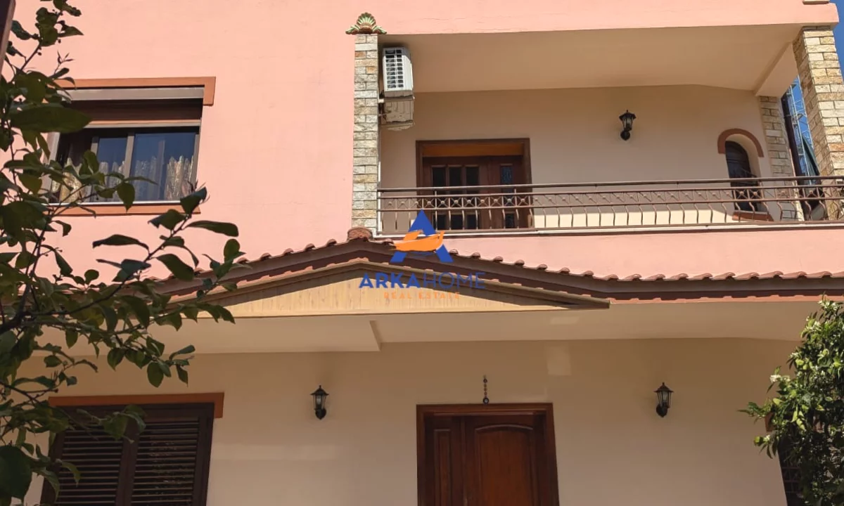 SHITET VILE 3 KATE "PRANE RRUGES ROBERT NACI ,HARRY FULTZ" 515000 EURO