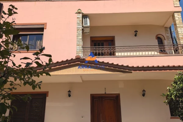 Shtepi ne shitje 5+1 ne Tirane - 515,000 Euro