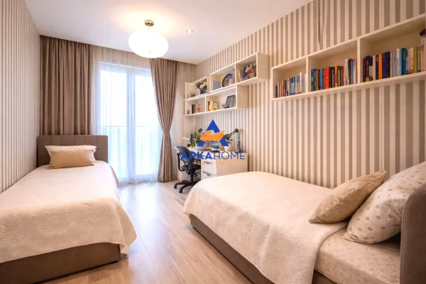 Shtepi ne shitje Apartament ne Tirane, 2+1, Mobilimi E mobiluar, Pagesa 609,600  Euro.