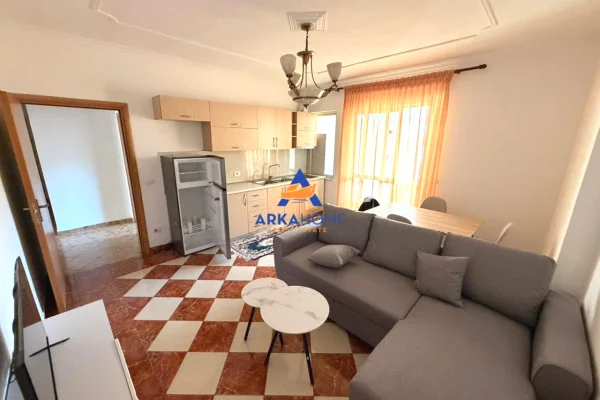 JEPET ME QERA APARTAMENT 2+1+2+BALLKONE "TE KRISTAL CENTER" 65000 LEKE