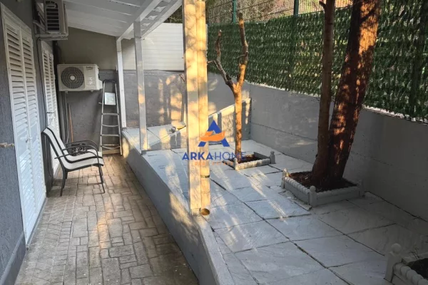 Shtepi me qera Apartament ne Tirane, 2+1, Mobilimi E mobiluar, Pagesa 750  Euro.