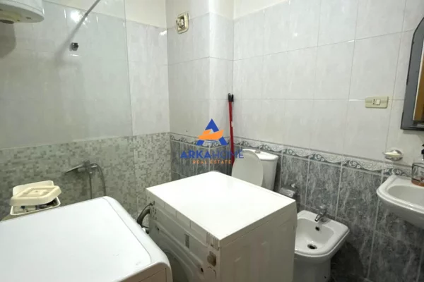 Shtepi me qera Apartament ne Tirane, 1+1, Mobilimi E mobiluar, Pagesa 500  Euro.