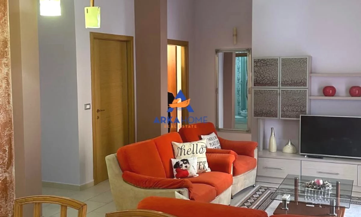 Shtepi me qera Apartament ne Tirane, 3+1, Mobilimi E mobiluar, Pagesa 891  Euro.