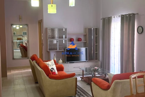 Shtepi me qera Apartament ne Tirane, 3+1, Mobilimi E mobiluar, Pagesa 891  Euro.