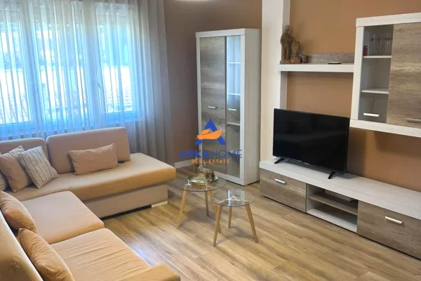 Apartament 2+1 me qera ne Tirane zona Blloku/Garda/Liqeni Artificial/Stadiumi Dinamo