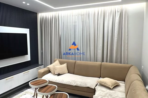 Apartament 2+1 me qera ne Tirane zona Spitali QSUT/Xhamlliku/Kinostudio