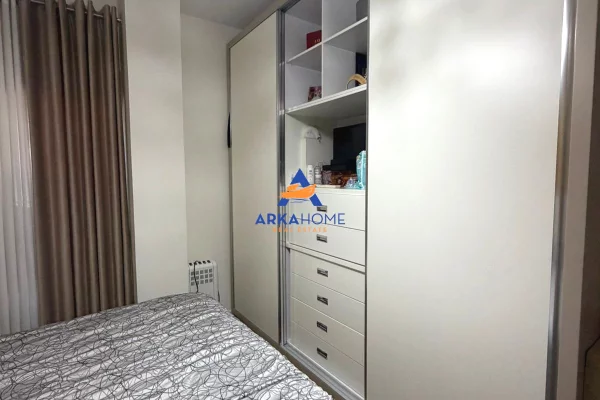 Shtepi me qera Apartament ne Tirane, 2+1, Mobilimi E mobiluar, Pagesa 743  Euro.