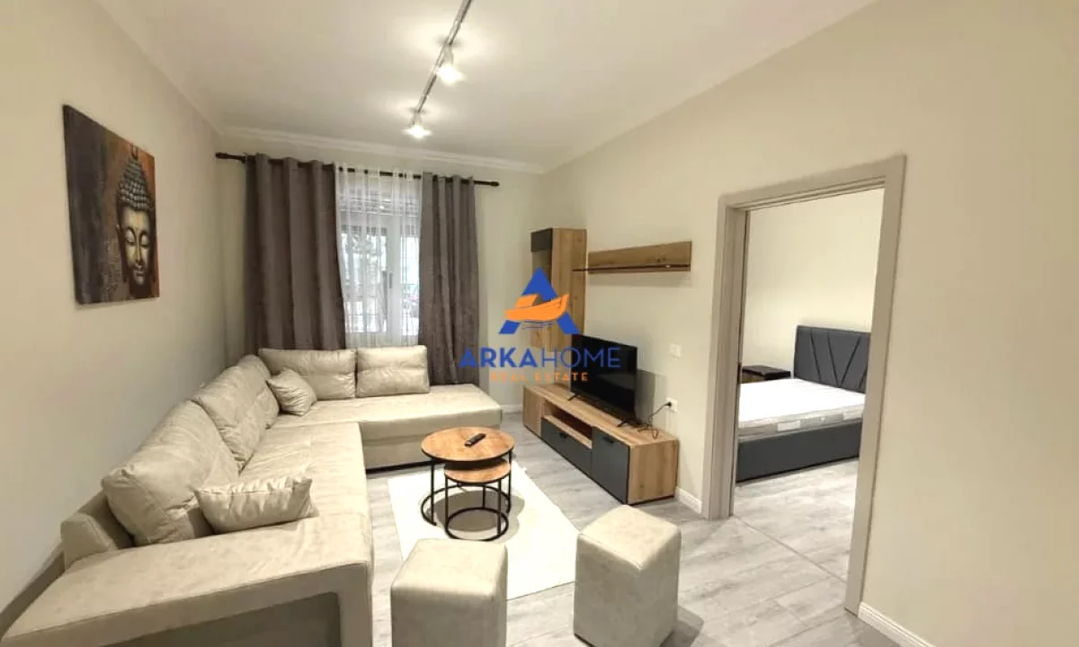 Shtepi me qera Apartament ne Tirane, 2+1, Mobilimi E mobiluar, Pagesa 850  Euro.