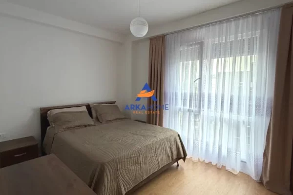 Shtepi me qera Apartament ne Tirane, 1+1, Mobilimi E mobiluar, Pagesa 600  Euro.