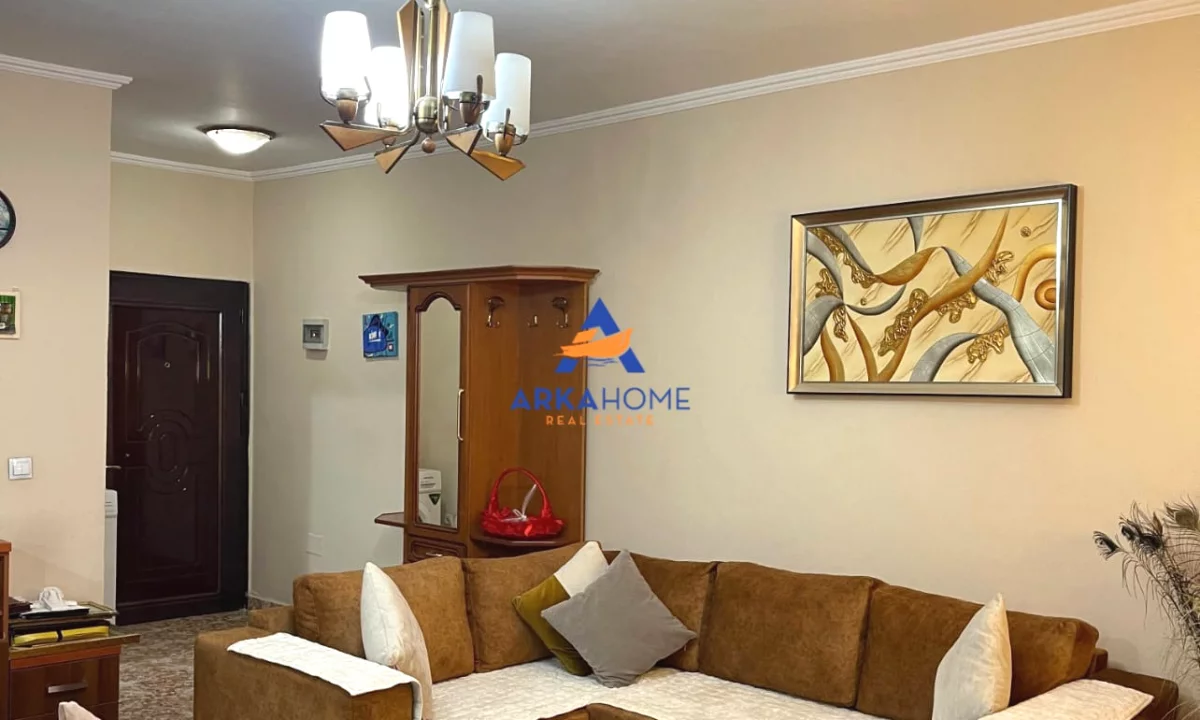 Shtepi me qera Apartament ne Tirane, 2+1, Mobilimi E mobiluar, Pagesa 629  Euro.