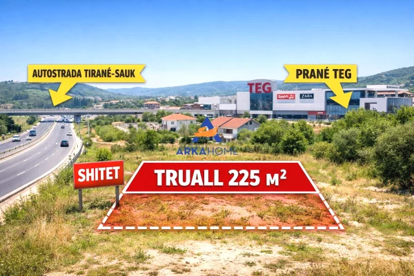Truall ose Toke ne Tirane - 93,389 Euro