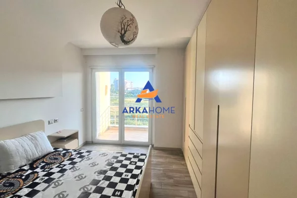 Shtepi me qera Apartament ne Tirane, 2+1, Mobilimi E mobiluar, Pagesa 524  Euro.
