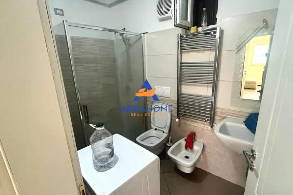 Shtepi me qera Apartament ne Tirane, 2+1, Mobilimi E mobiluar, Pagesa 524  Euro.