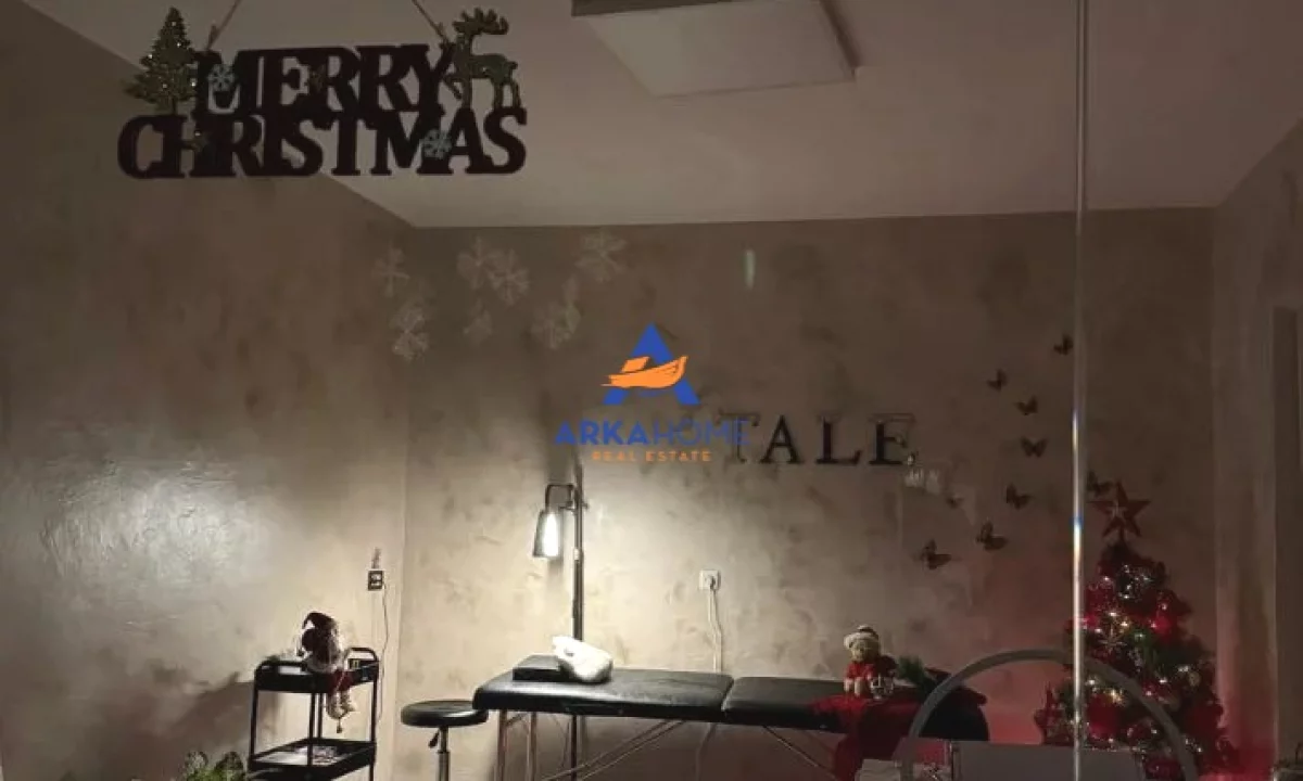 SHITET BIZNES 45M2 "RRUGA E KAVAJES" 6000 EURO