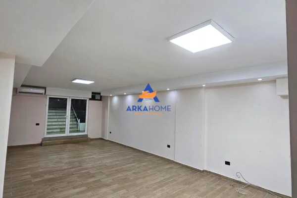 Ambient biznesi me qera 1+1 ne Tirane - 629 Euro