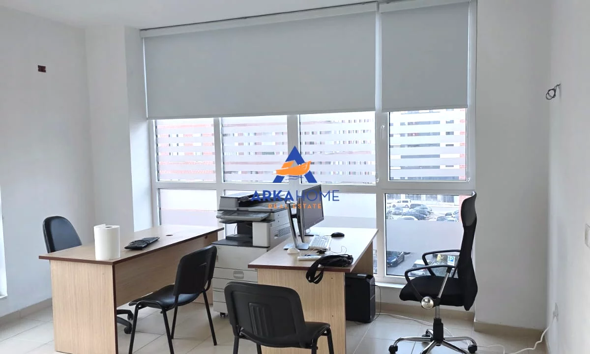 JEPET ME QERA AMBIENT PER ZYRA 65M2 "RRUGA JORDAN MISJA, BULEVARDI I RI, TIRANE" 500 EURO