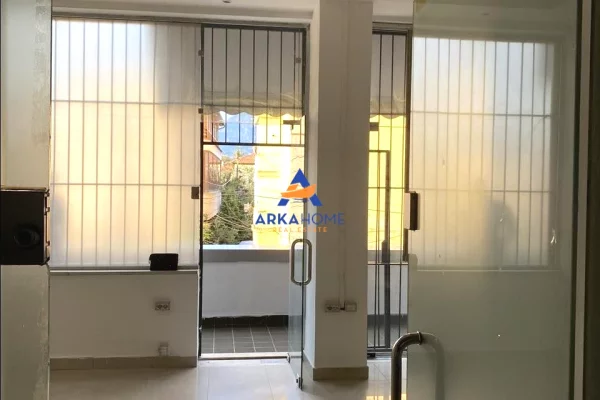 SHITET DYQAN 70M2 "TEK VILA GOLD" 187000 EURO