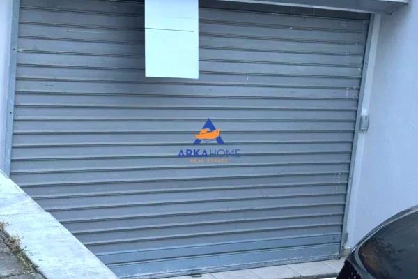 Ambient biznesi me qera 1+1 ne Tirane - 2,500 Euro