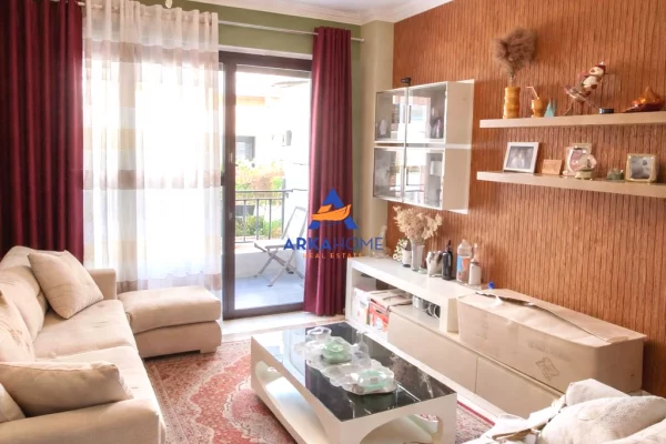 SHITET APARTAMENT 2+1+2BALLKONE "PRANE BAR ARTISTIT, ASTIR" 160.680 EURO