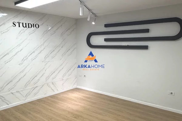 Ambient biznesi me qera 1+1 ne Tirane - 577 Euro